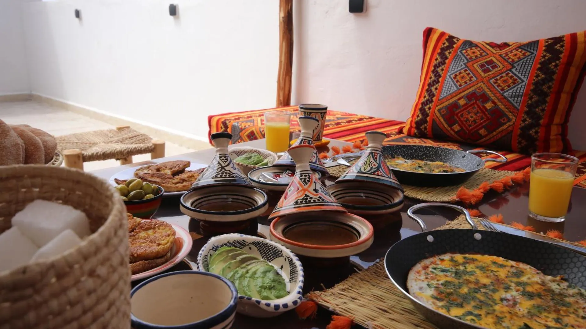 Jurassic Surf House Anza Hostel Agadir