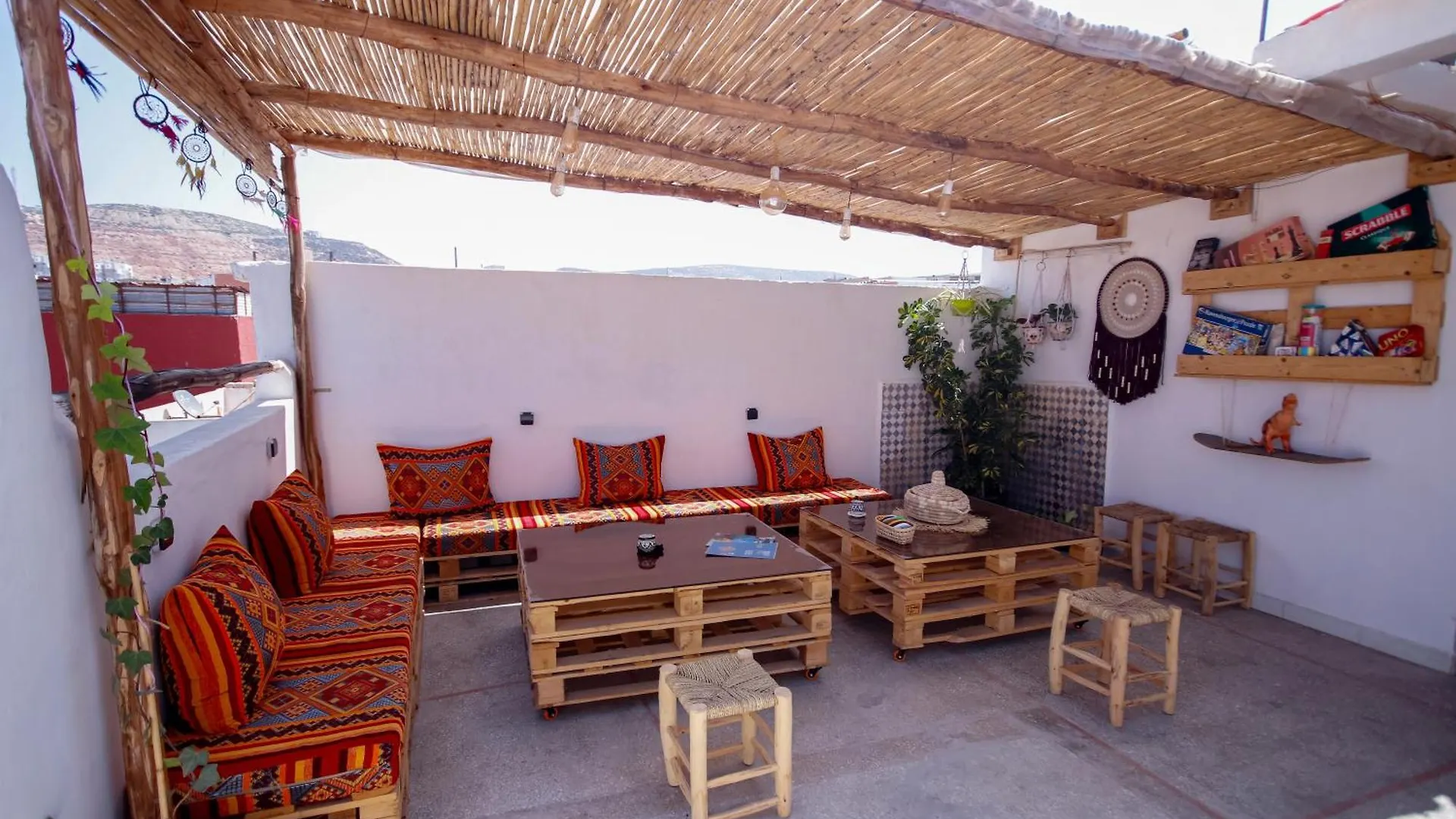 بيت شباب Jurassic Surf House Anza أغادير